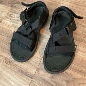 Teva Men's Black Hurricane Verge Sandals